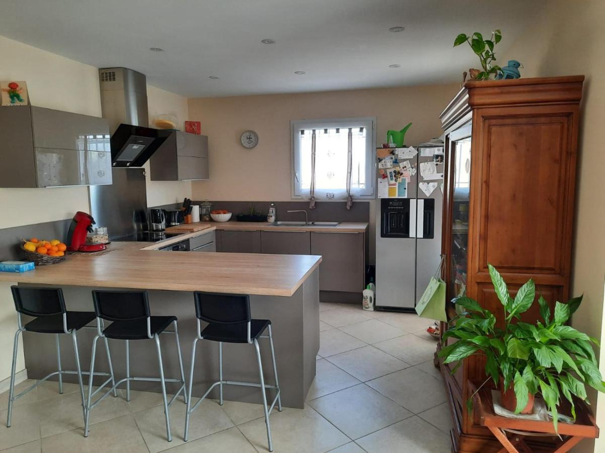 Clos Des Rompudes Aramon Buitenkant foto